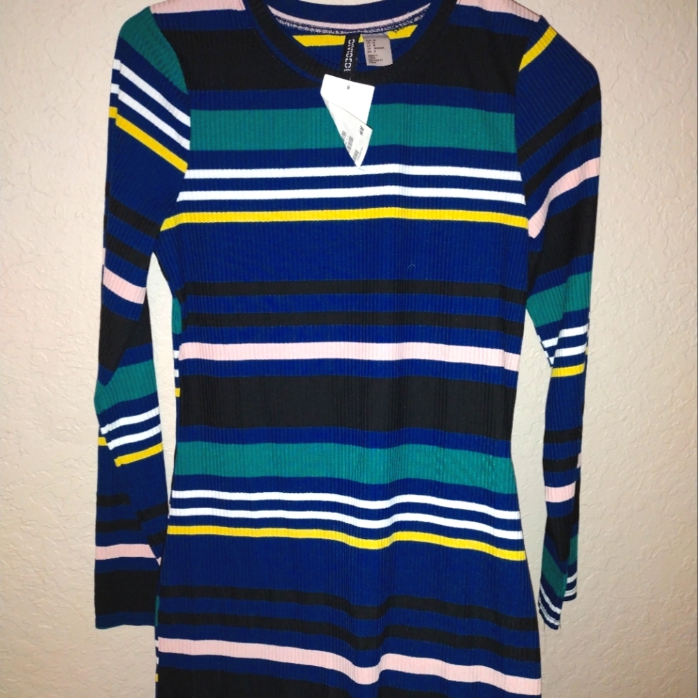 H&M Dress side split long sleeve